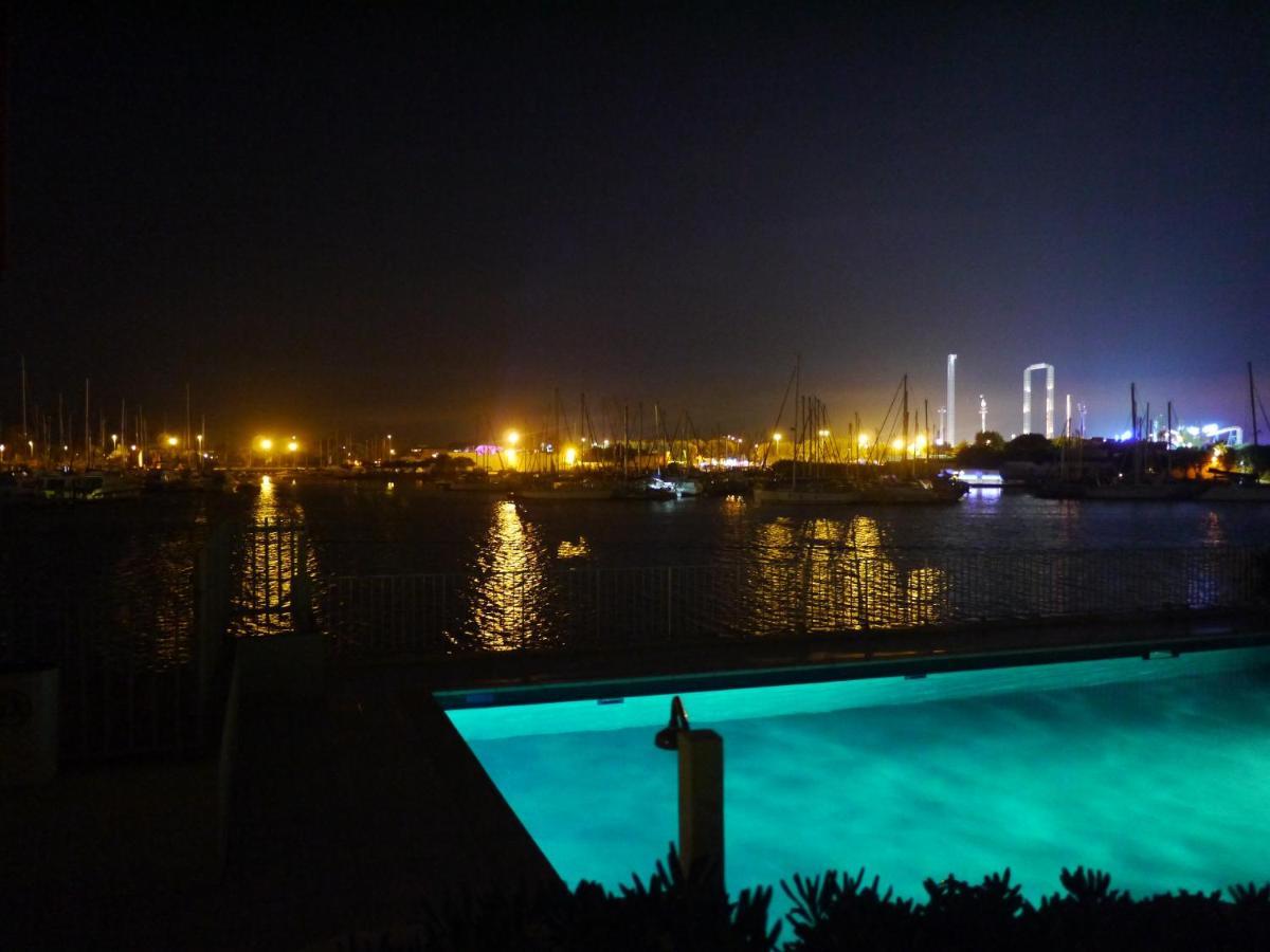 Studio - Les Pieds Dans L'Eau Agreable En Toutes Saisons 4 Couchages - Climatisation - Parking Prive - Piscine Sur Mer - Vue Magnifique Et Rare - Situation Optimum - Les Argonautes - Ile Des Pecheurs - Cap D'阿格德 外观 照片