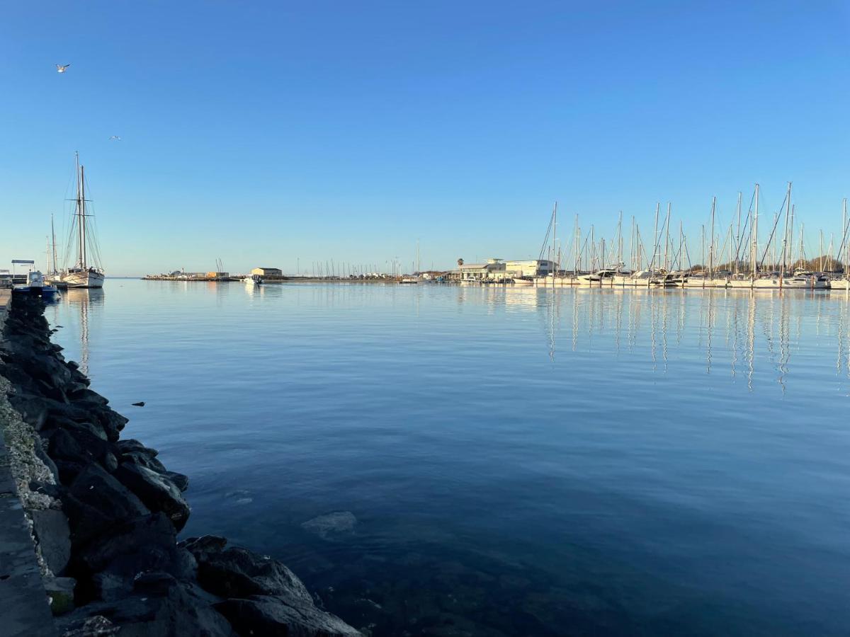 Studio - Les Pieds Dans L'Eau Agreable En Toutes Saisons 4 Couchages - Climatisation - Parking Prive - Piscine Sur Mer - Vue Magnifique Et Rare - Situation Optimum - Les Argonautes - Ile Des Pecheurs - Cap D'阿格德 外观 照片